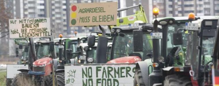 Фермери от цяла Германия се събират на протест в Берлин